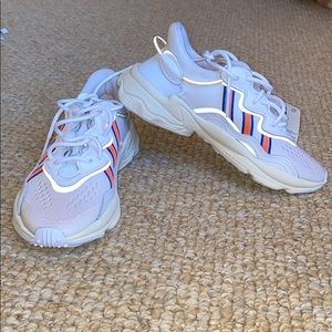 Ozweego Adidas shoes NWT